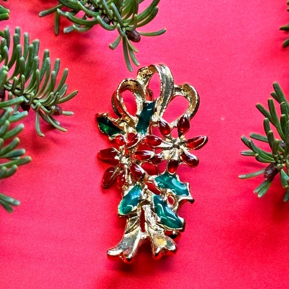 Christmas garland brooch unisex